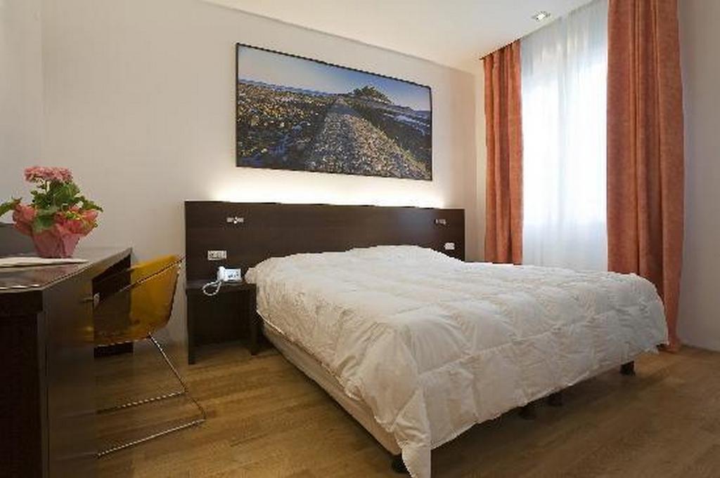 Vesta Domus Hotel Roma Quarto foto